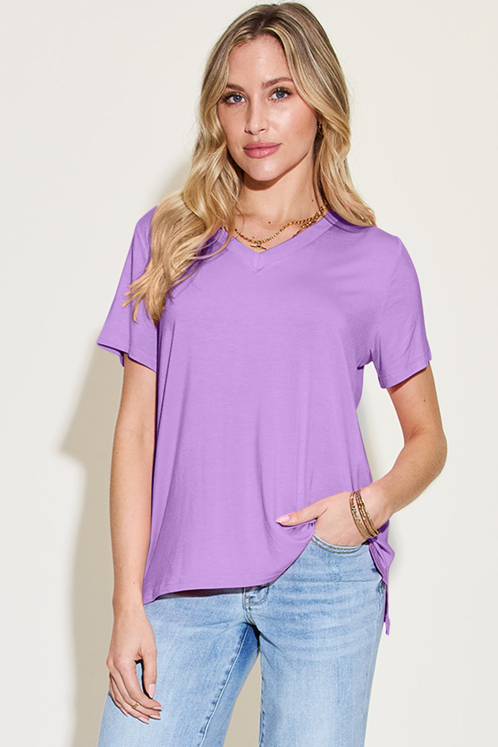 Basic Bae Bamboo Full Size V-Neck High-Low T-Shirt - Parsifale