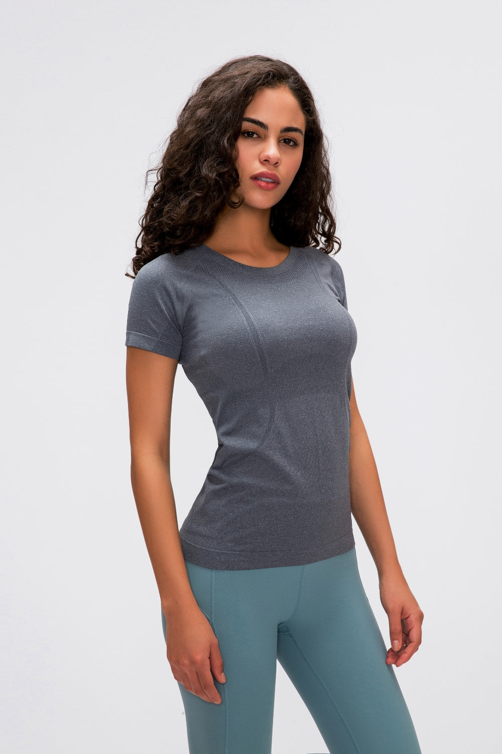 Round Neck Short Sleeve Active T-Shirt - Parsifale