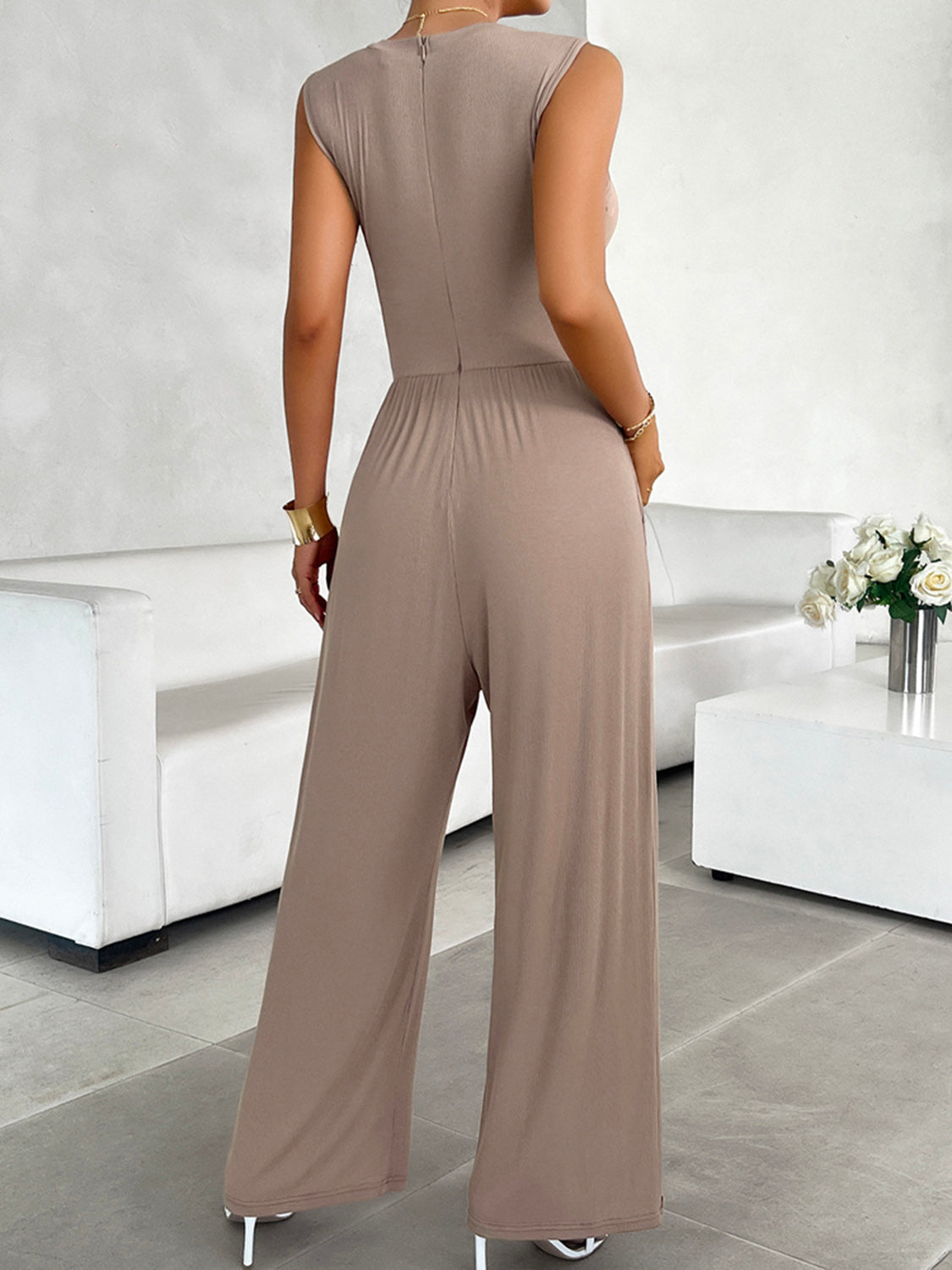 Round Neck Sleeveless Wide Leg Jumpsuit - Parsifale