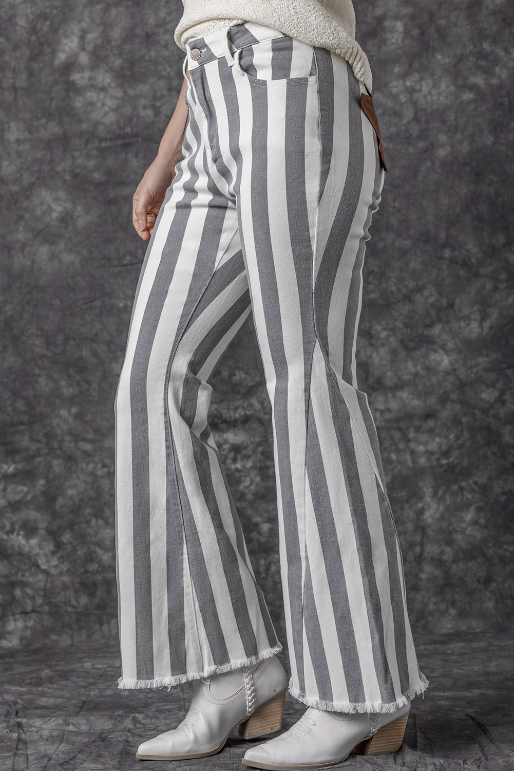 Raw Hem Star Applique Striped Jeans - Parsifale